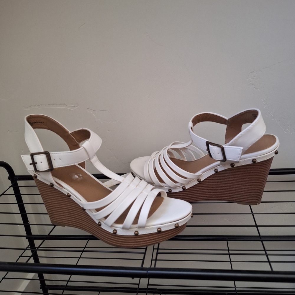Report White Strappy Wedge Sandals